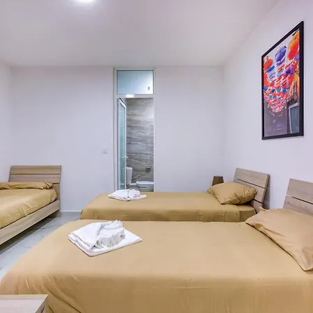 Апартаменты Fully Equipped 2br With Beautiful Sea Views By 360 Estates Сент-Полс-Бей