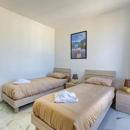 Fully Equipped 2br With Beautiful Sea Views By 360 Estates Апартаменты *